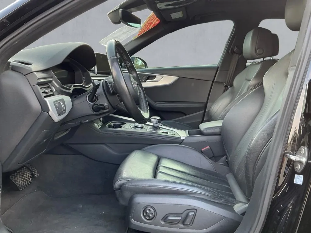 2019 Audi A4 Premium Plus - Photo 12