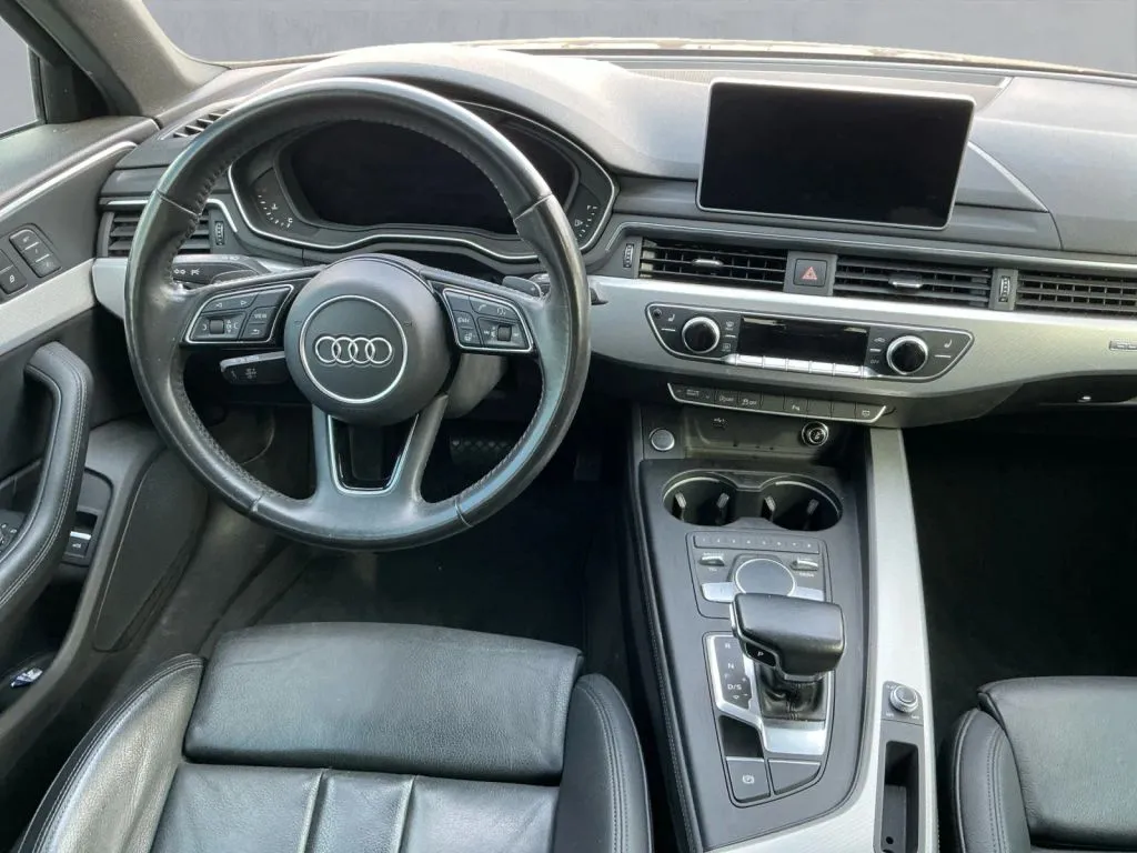 2019 Audi A4 Premium Plus - Photo 16