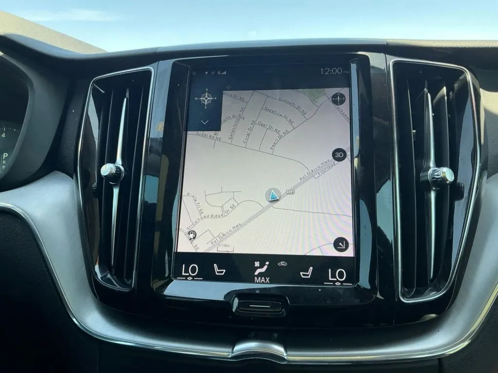 Volvo XC60 photo 21