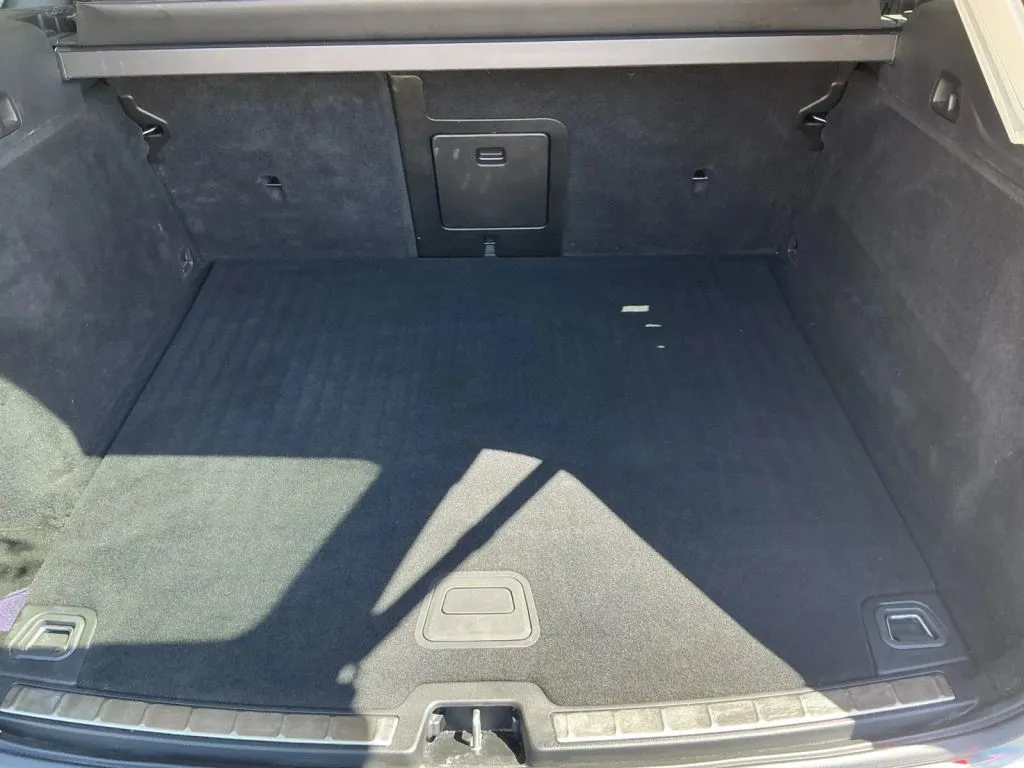Volvo XC60 photo 11
