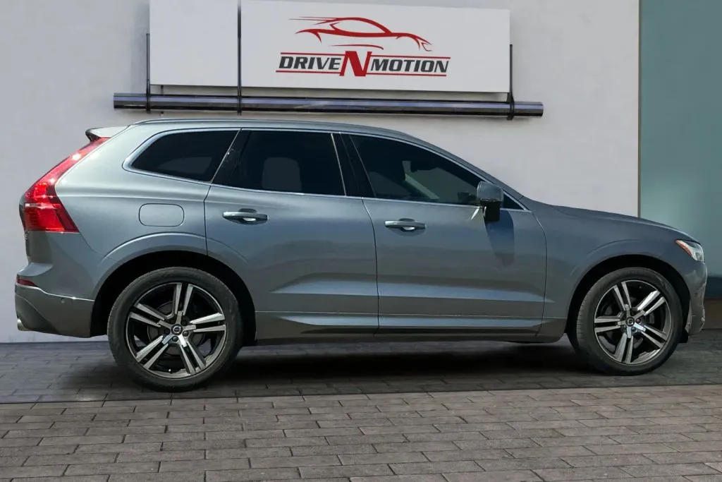 Photos of 2018 Volvo XC60 T5 Momentum Sport Utility 4D for sale in Rio Rancho, NM at Drive N-Motion Rio Rancho
