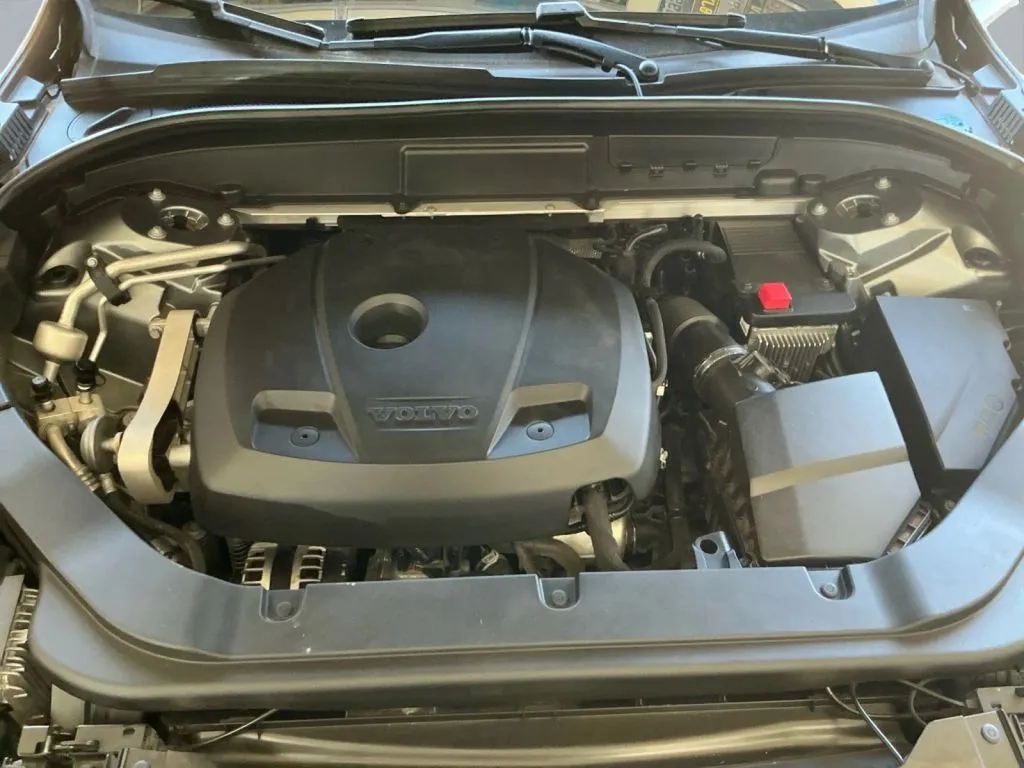 Volvo XC60 photo 14