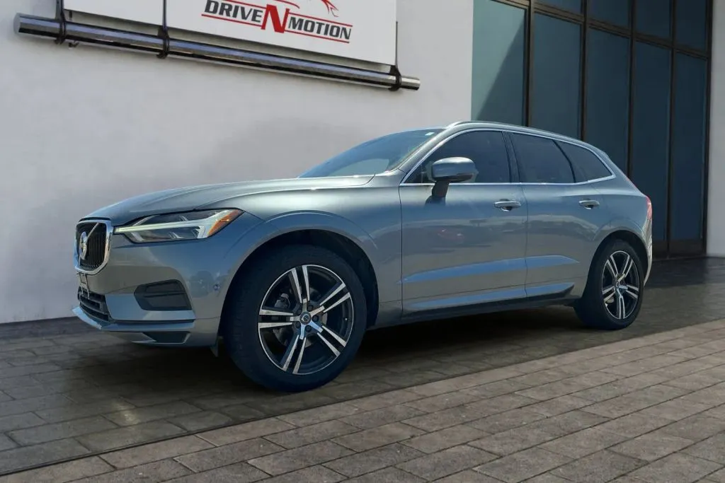 Volvo XC60 photo 6