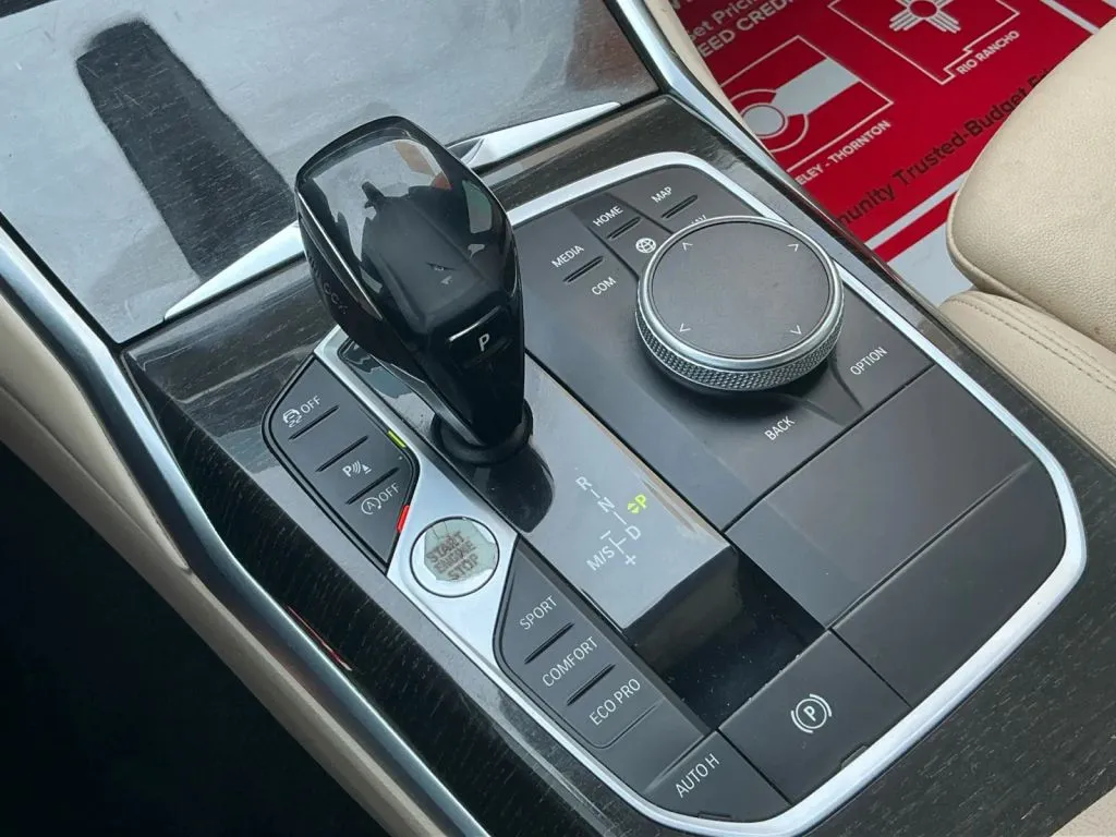BMW 3 Series photo 36