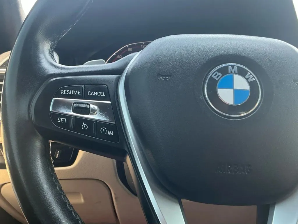 BMW 3 Series photo 29