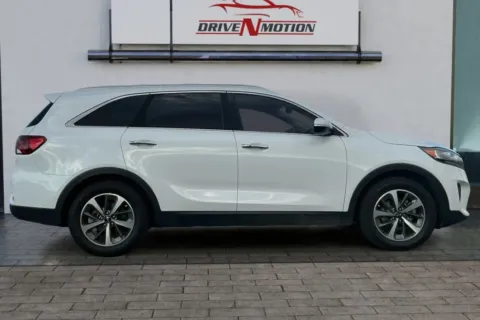 Another view of 2019 Kia Sorento EX Sport Utility 4D for sale in Rio Rancho, NM at Drive N-Motion Rio Rancho