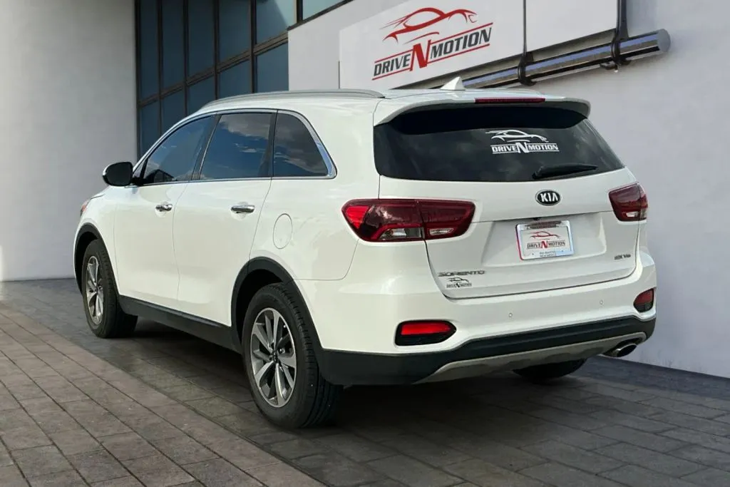 Kia Sorento photo 6