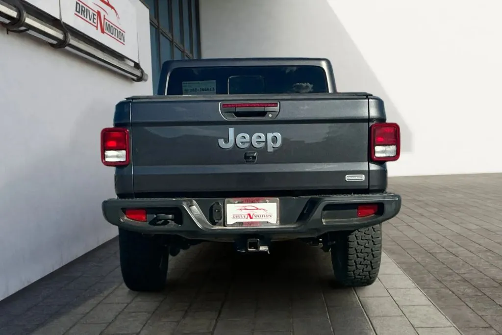 More photos of 2022 Jeep Gladiator Overland Pickup 4D 5 ft at Drive N-Motion Rio Rancho, NM
