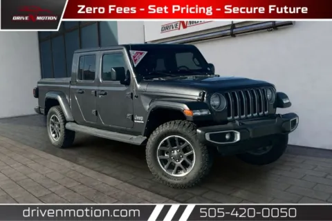 Gray 2022 Jeep Gladiator Overland Pickup 4D 5 ft for sale in Rio Rancho, NM