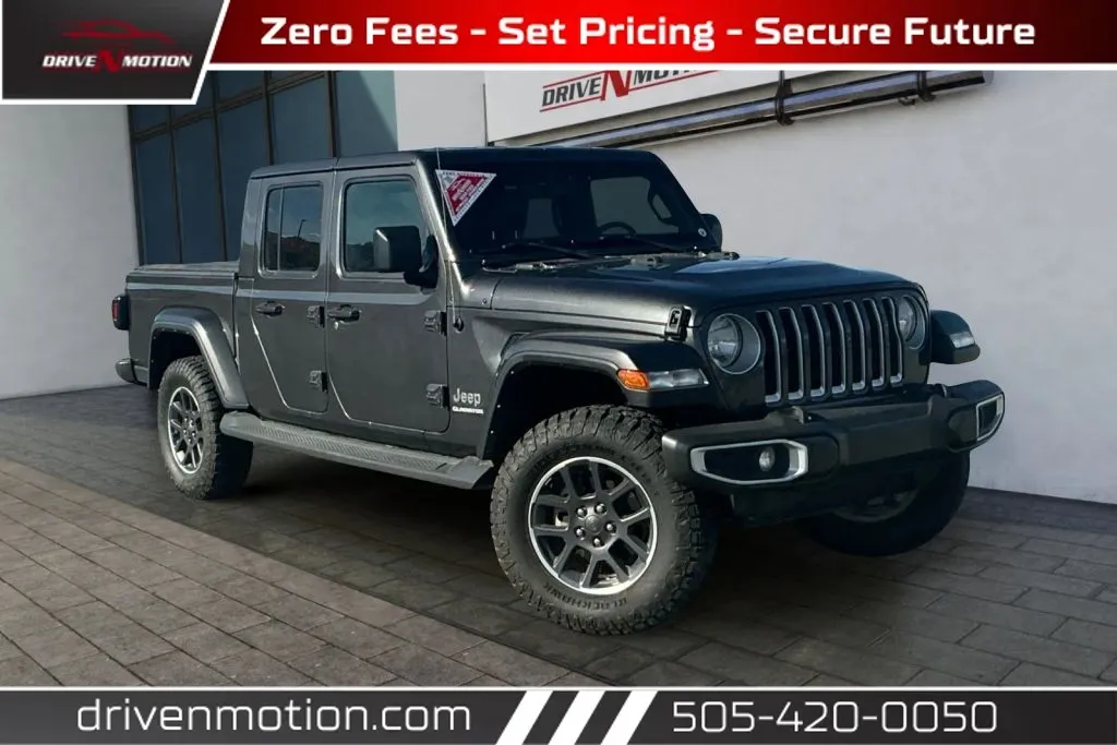 Gray 2022 Jeep Gladiator Overland Pickup 4D 5 ft for sale in Rio Rancho, NM