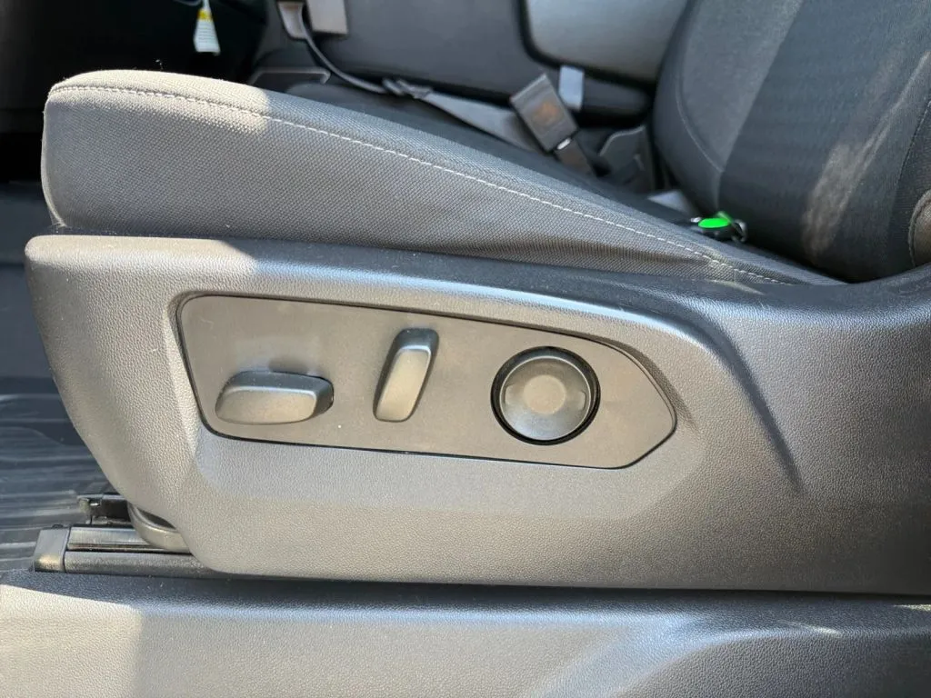 GMC Sierra photo 33