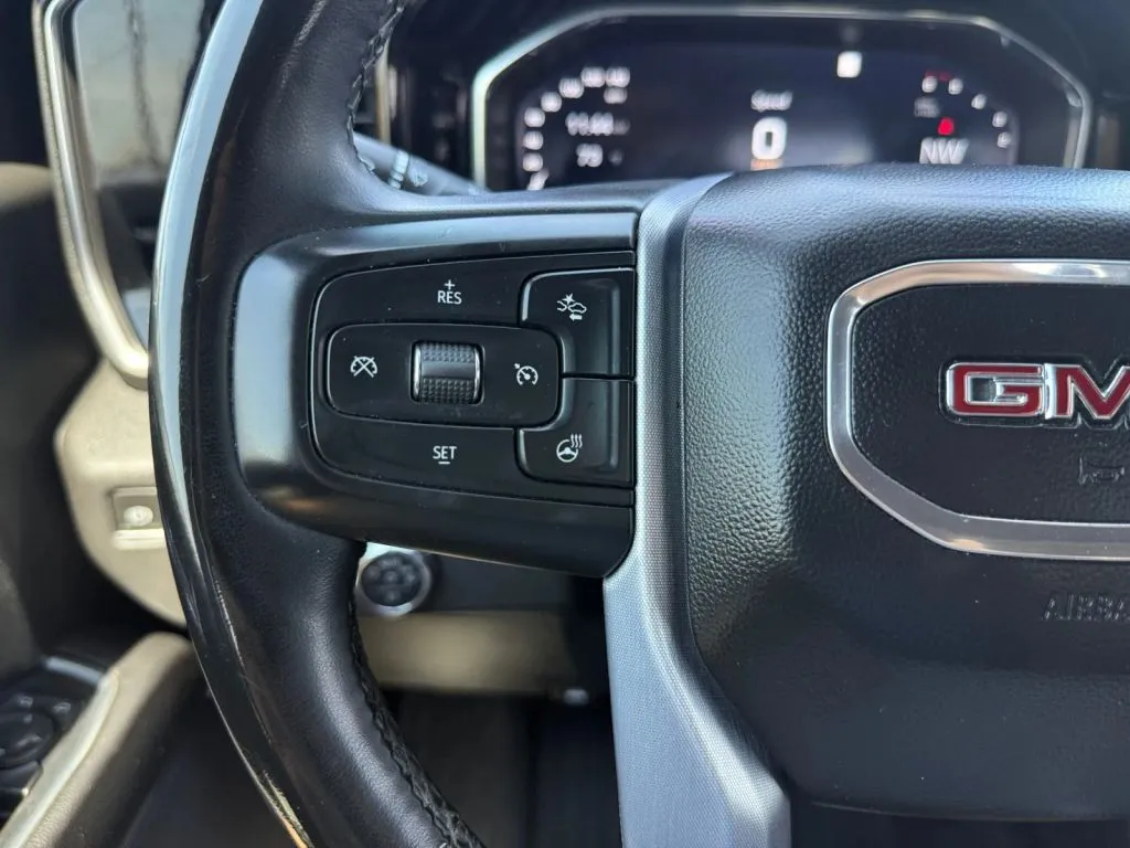 GMC Sierra photo 28