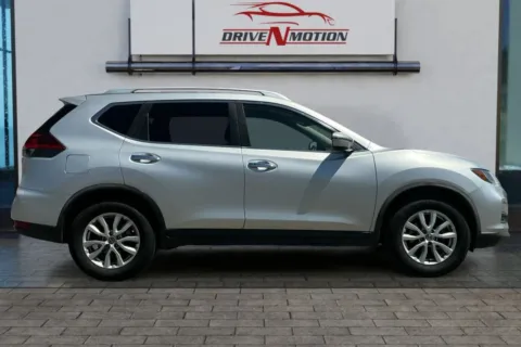 Photos of 2018 Nissan Rogue SV Sport Utility 4D for sale in Rio Rancho, NM at Drive N-Motion Rio Rancho