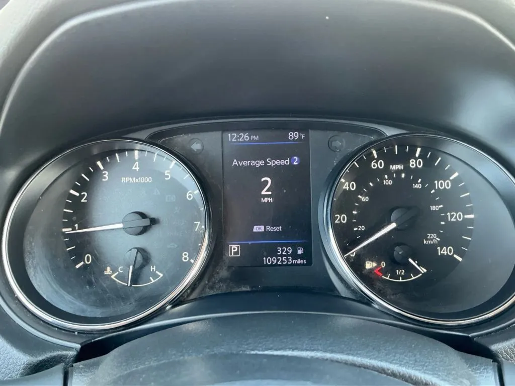 Nissan Rogue photo 23