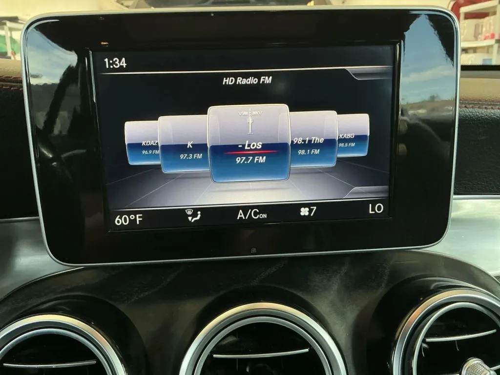 Mercedes-Benz GLC photo 31