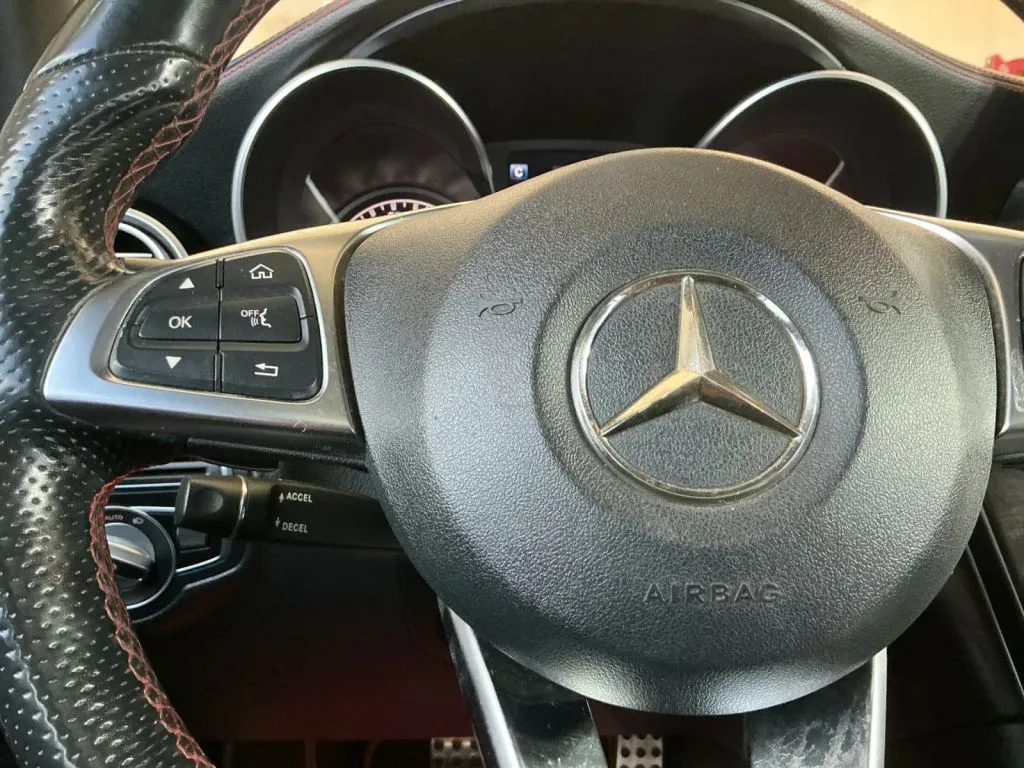 Mercedes-Benz GLC photo 29