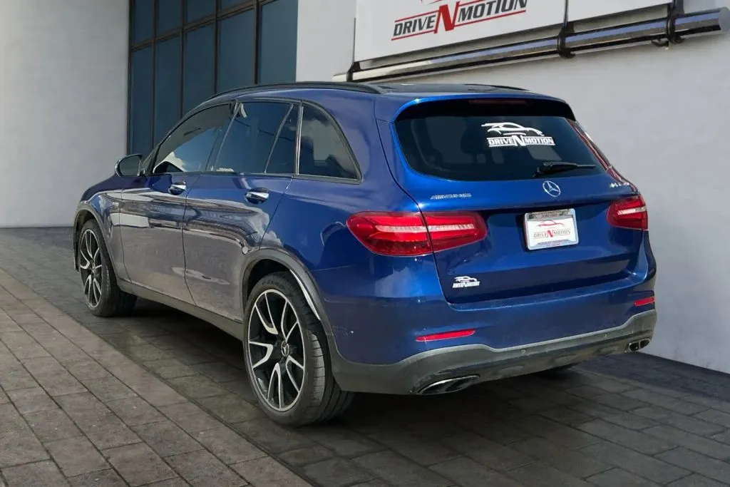 Mercedes-Benz GLC photo 6