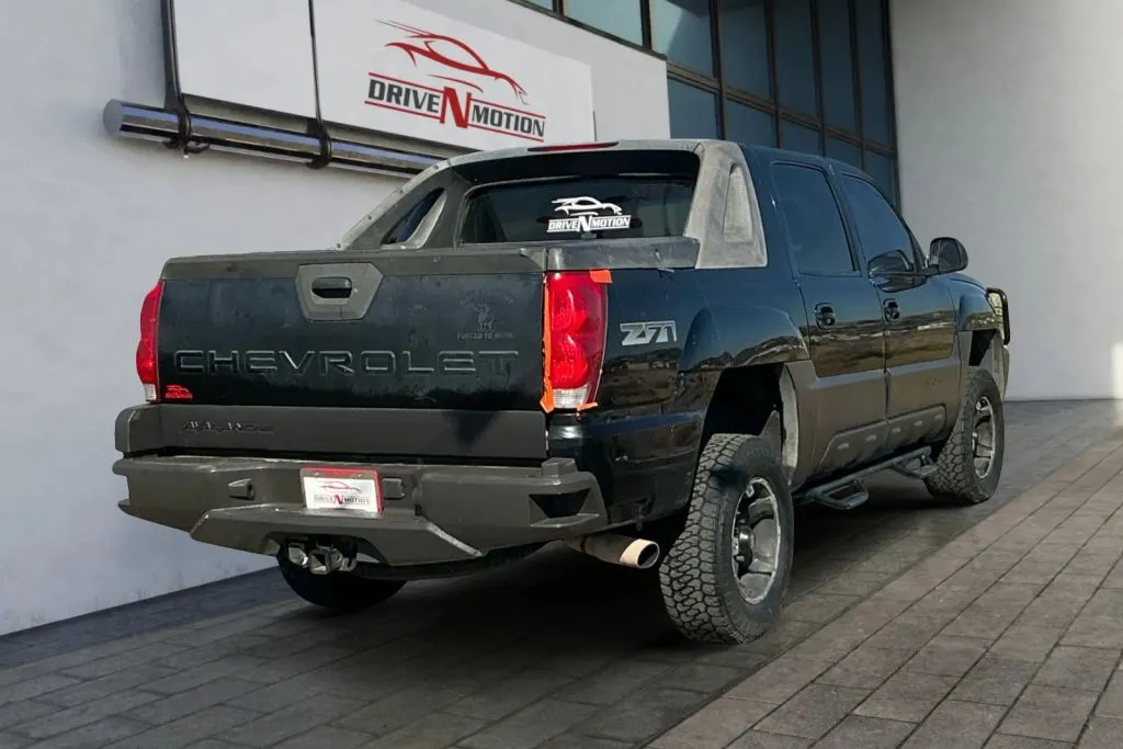 More photos of 2004 Chevrolet Avalanche 1500 Sport Utility Pickup 4D 5 1/4 ft at Drive N-Motion Rio Rancho, NM