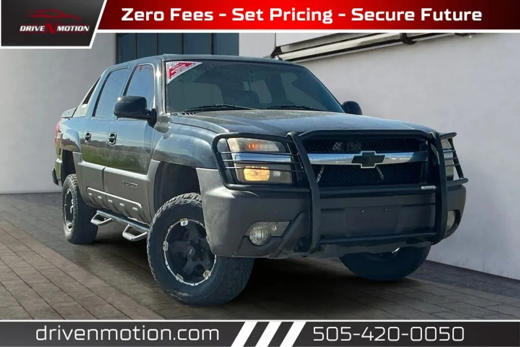 Black 2004 Chevrolet Avalanche 1500 Sport Utility Pickup 4D 5 1/4 ft for sale in Rio Rancho, NM