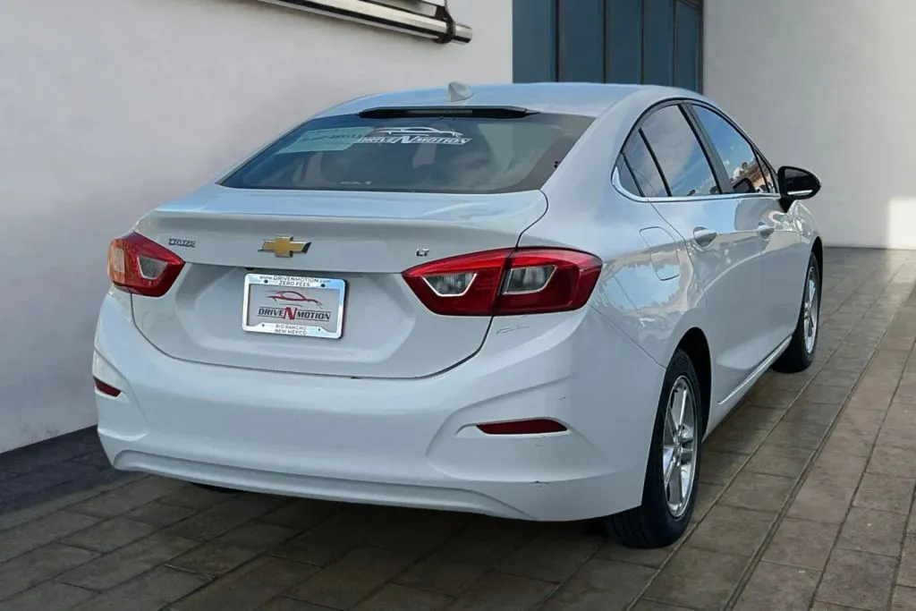 Another view of 2017 Chevrolet Cruze LT Sedan 4D for sale in Rio Rancho, NM at Drive N-Motion Rio Rancho