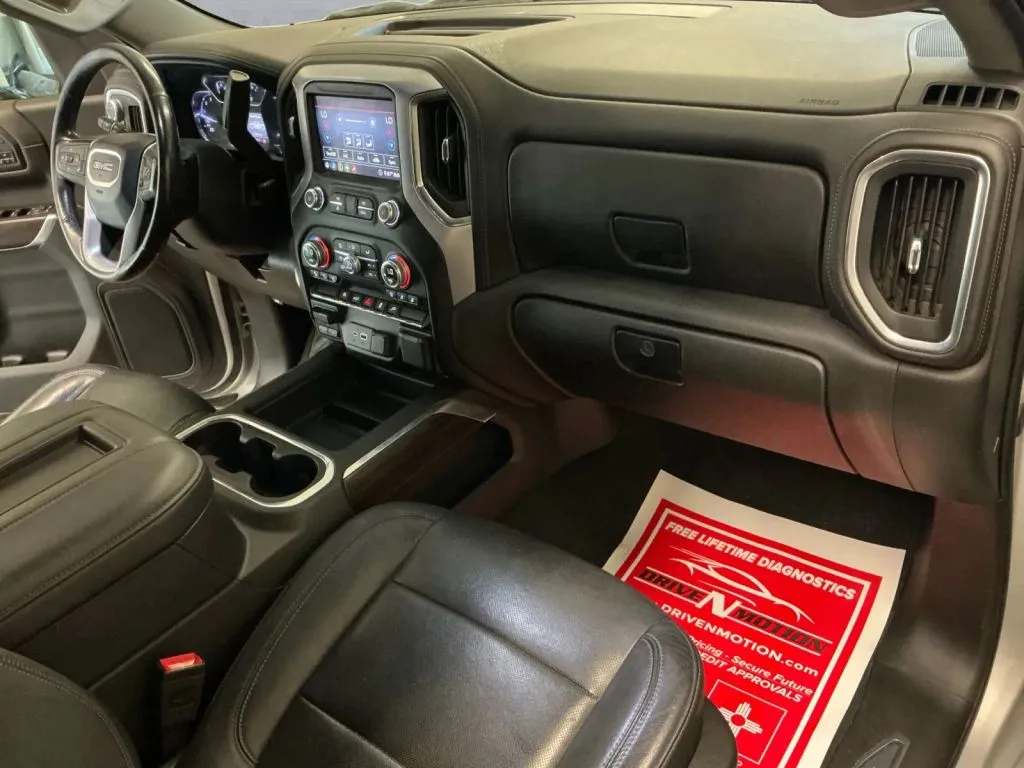 GMC Sierra photo 14