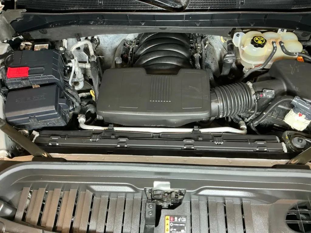 GMC Sierra photo 16