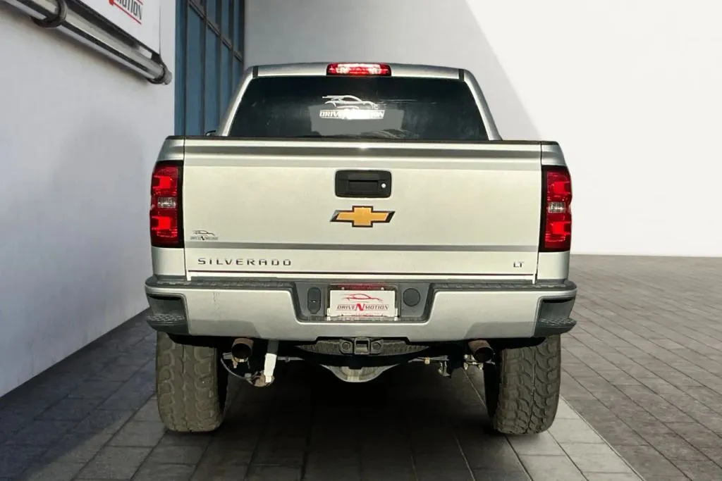 More photos of 2016 Chevrolet Silverado 1500 Crew Cab Z71 LT Pickup 4D 5 3/4 ft at Drive N-Motion Rio Rancho, NM