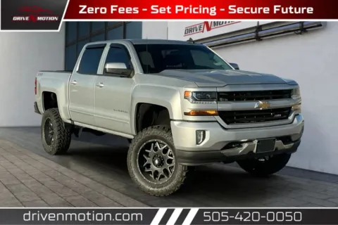Silver 2016 Chevrolet Silverado 1500 Crew Cab Z71 LT Pickup 4D 5 3/4 ft for sale in Rio Rancho, NM