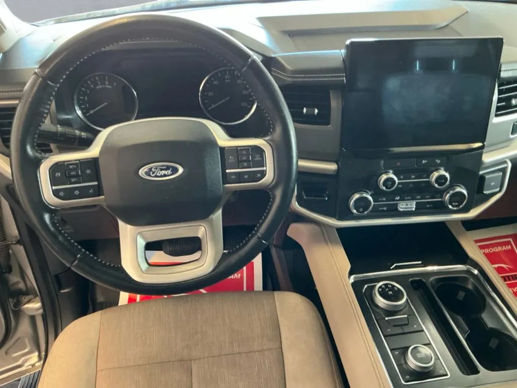 Ford Expedition photo 15