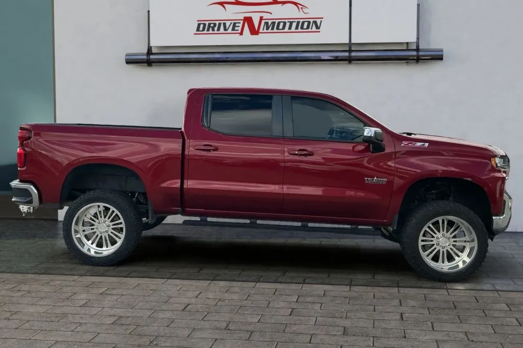 Another view of 2020 Chevrolet Silverado 1500 Crew Cab LT Pickup 4D 5 3/4 ft for sale in Rio Rancho, NM at Drive N-Motion Rio Rancho