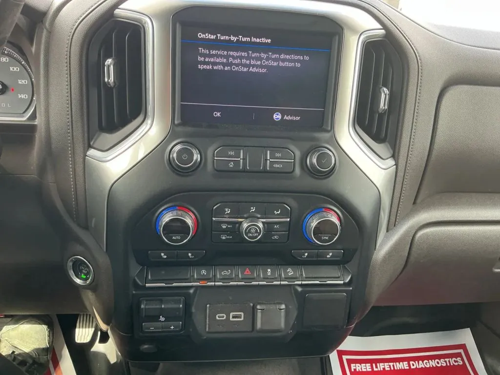 Chevrolet Silverado photo 33