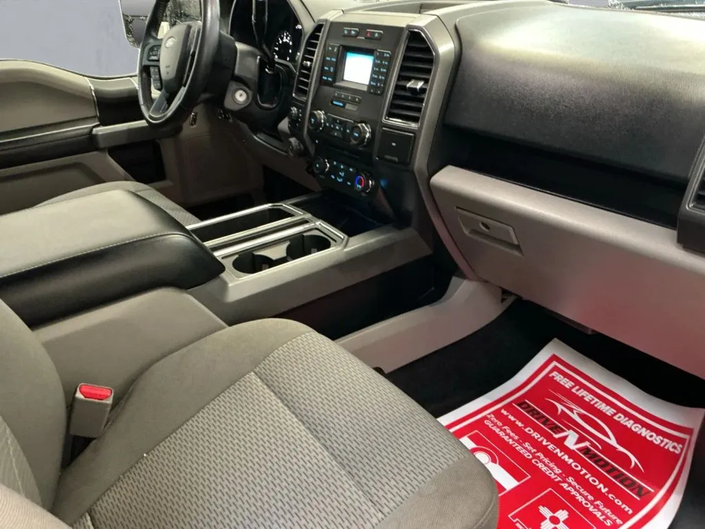 Ford F-150 photo 18