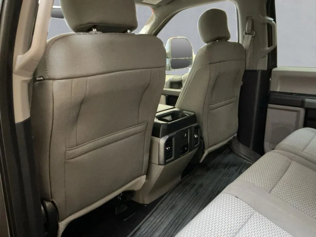 Ford F-150 photo 15