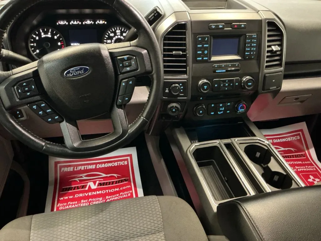 Ford F-150 photo 16