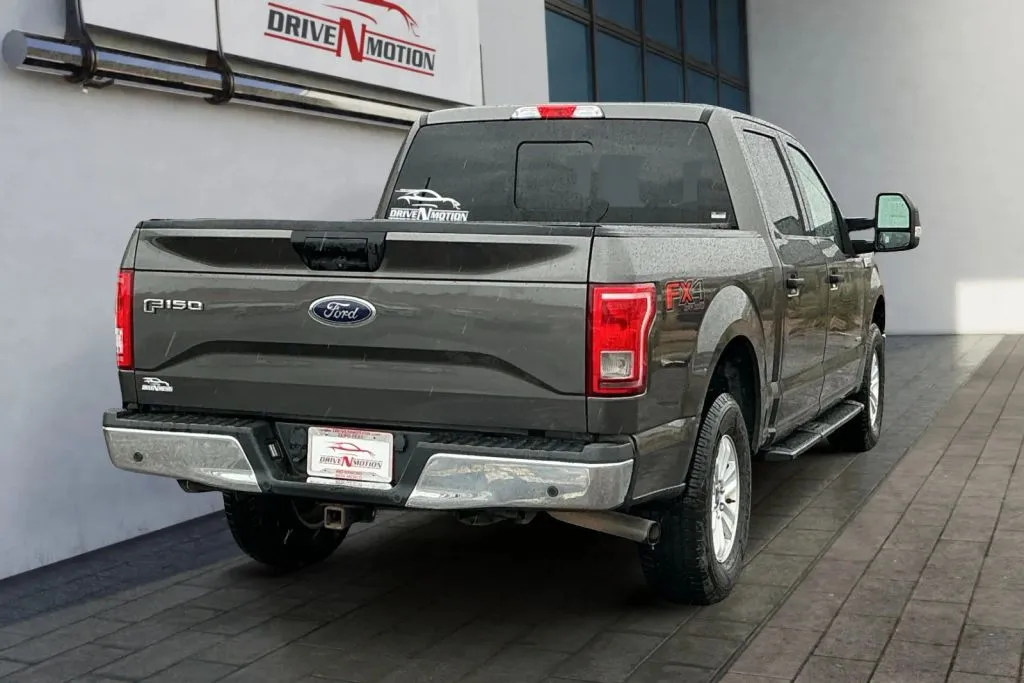 More photos of 2017 Ford F-150 SuperCrew Cab XLT Pickup 4D 5 1/2 ft at Drive N-Motion Rio Rancho, NM