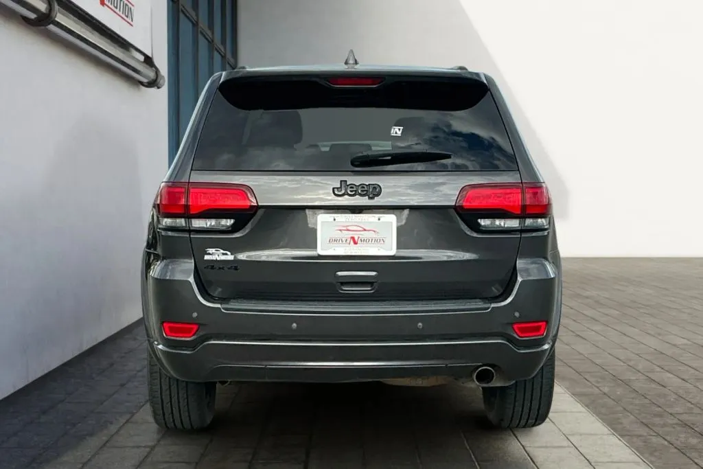More photos of 2020 Jeep Grand Cherokee Altitude Sport Utility 4D at Drive N-Motion Rio Rancho, NM