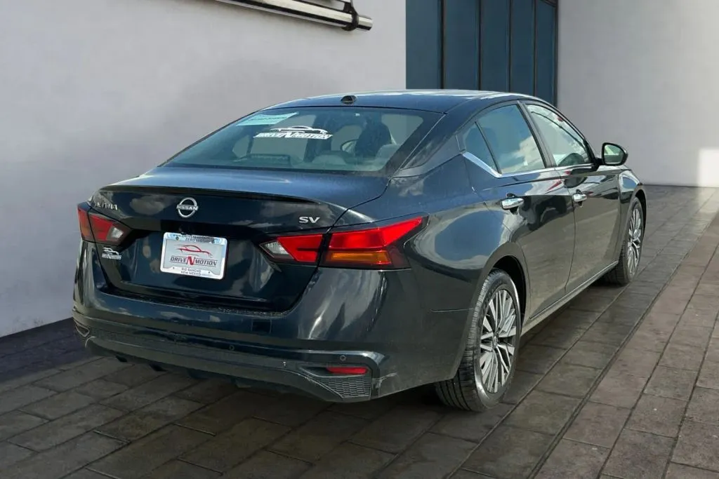 More photos of 2023 Nissan Altima 2.5 SV Sedan 4D at Drive N-Motion Rio Rancho, NM