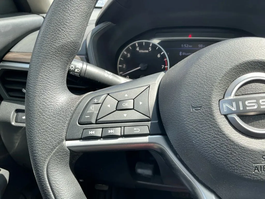 Nissan Altima photo 26