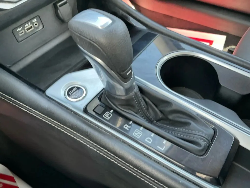 Nissan Altima photo 31