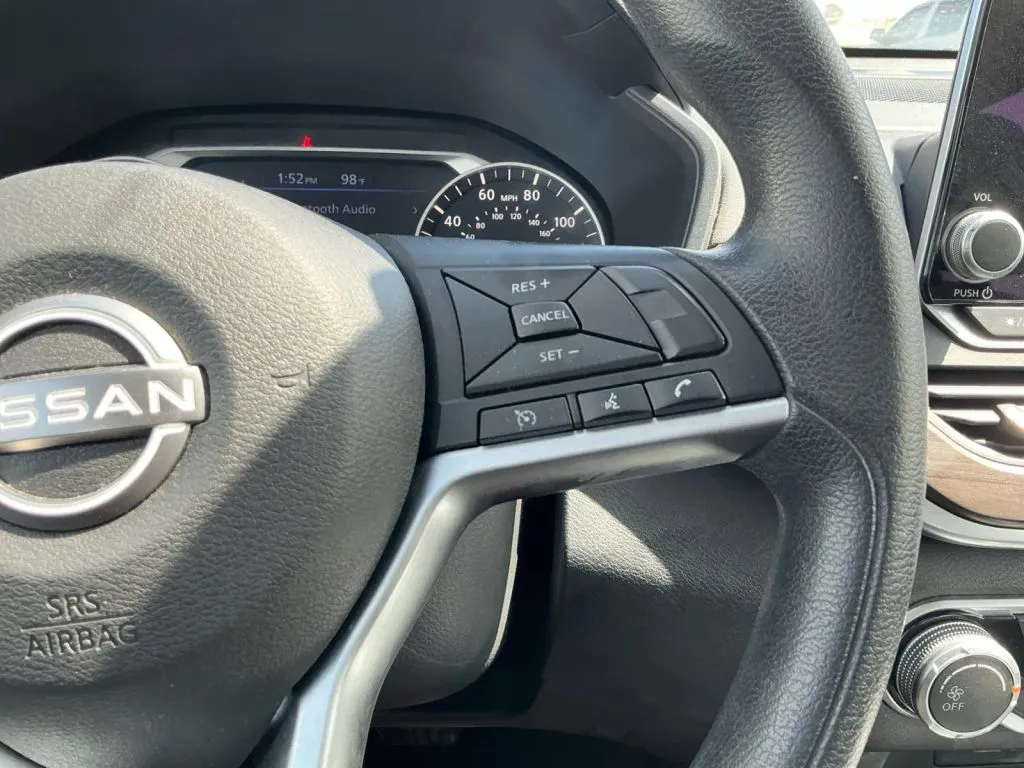 Nissan Altima photo 27