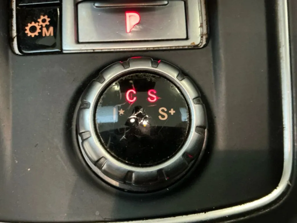 Mercedes-Benz CLA photo 31