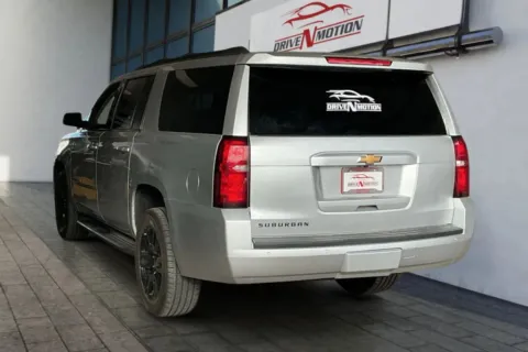 More photos of 2020 Chevrolet Suburban LT Sport Utility 4D at Drive N-Motion Rio Rancho, NM