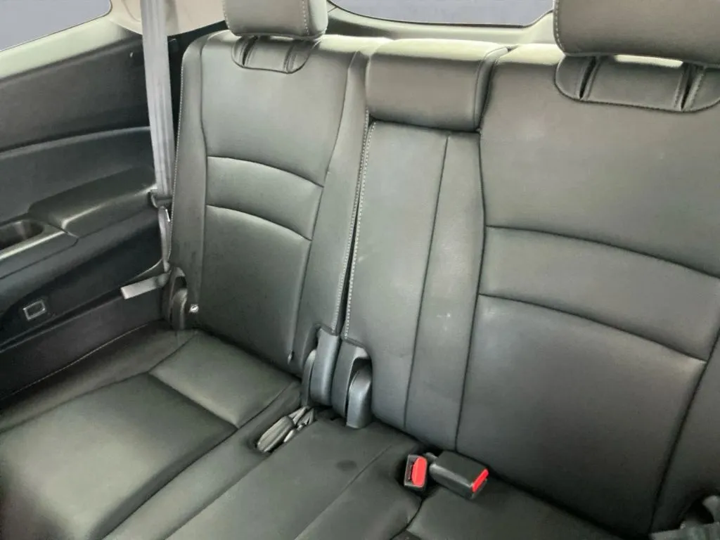 Honda Pilot photo 17