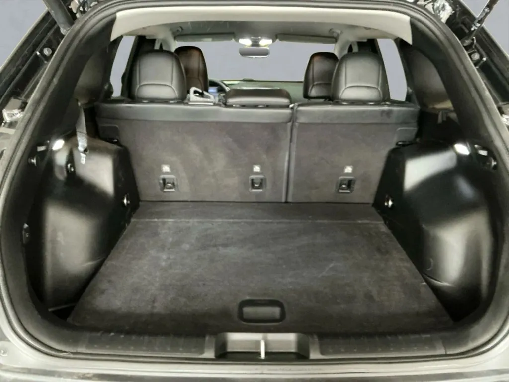 Jeep Cherokee photo 20