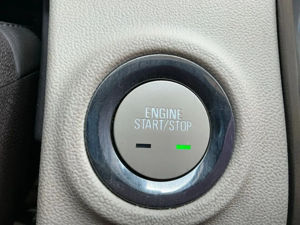 Buick LaCrosse photo 35
