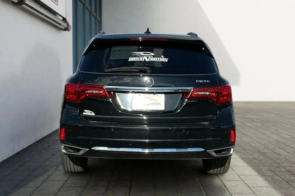 More photos of 2019 Acura MDX Advance Pkg Sport Utility 4D at Drive N-Motion Rio Rancho, NM