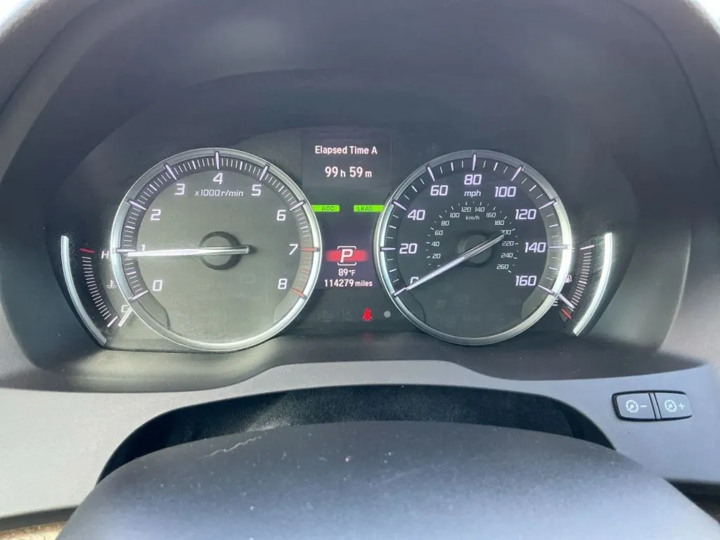 Acura MDX photo 29