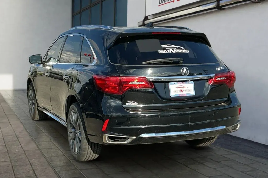 Acura MDX photo 6