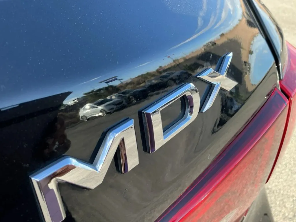 Acura MDX photo 20