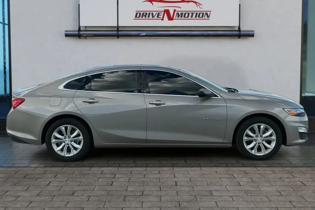 Another view of 2023 Chevrolet Malibu 1LT Sedan 4D for sale in Rio Rancho, NM at Drive N-Motion Rio Rancho